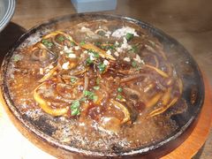 -蜜桃餐厅·伴山(湖滨商业街店)