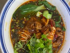 黯然销魂牛腩面-文叔·湖北名小吃·小龙虾(华强北店)