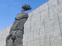 -侵华日军南京大屠杀遇难同胞纪念馆-停车场