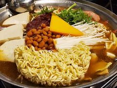 部队火锅-富乐满韩国正宗炸鸡韩国料理(虹泉路店)