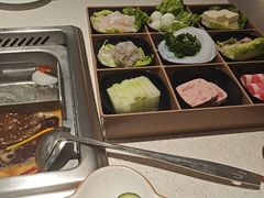 -海底捞火锅(凤凰广场店)