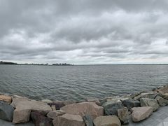 -上海滴水湖皇冠假日酒店