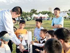 -蓝海星亲子游泳(南中环店)