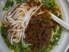 -湘人龙记老长沙米粉(鸟巢店)