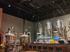 -HUZI虎滋精酿餐吧(京西大悦城店)