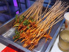 -钢管厂五区小郡肝串串香(蜀都万达店)