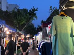 -吴山路夜市
