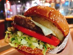 -The Habit Burger Grill 哈比特汉堡(复兴soho店)
