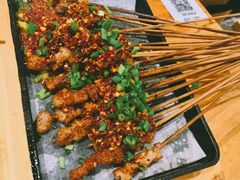 泼辣猪小串-木屋烧烤(坂田天安云谷店)