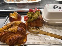 -BUTTERFUL&CREAMOROUS 黄油与面包(万象城店)