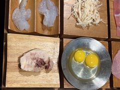 -银米·云南传统过桥米线(双廊黑金冠店)