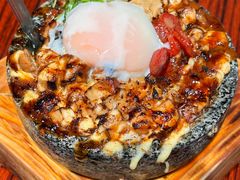 溏心火焰叉烧销魂饭-何里玉(北京路店)