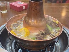 -岳记兴隆·青城腊排铜火锅(融创店)