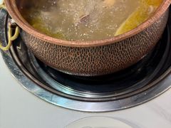 -菌海森林·非遗野生菌火锅(西山区滇池路摩根道店)