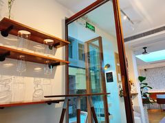 -Line 咖啡(石厦花园店)