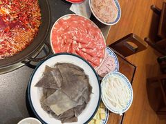 -沸炉重庆老火锅(军事博物馆店)