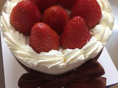 -Caidie Bakery采蝶轩(百越店)