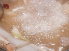 -左庭右院鲜牛肉火锅(金山万达店)