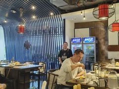 -尚尚仙·酸汤猪手·猪肚鸡火锅(华联万柳购物中心店)
