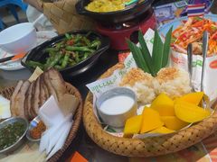 -小小集渔·泰式大排档(太古里香槟店)
