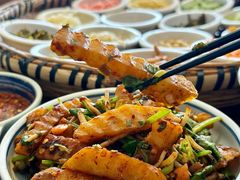 -包整·丝娃娃(一览甲秀楼风景店)