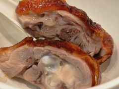 -香港新发烧腊茶餐厅(水围店)