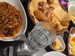 -前海沿·青岛菜(大拇指广场石老人店)