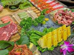 -青瓦餐厅·生鱼片·韩园烤肉(西塔店)