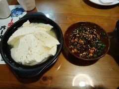 -重庆石磨豆花庄(乔庄店)