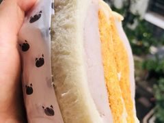 芋泥肉松三明治-沁屋面包店(人民东路店)