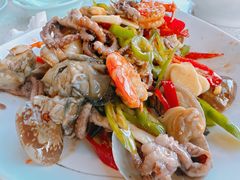 麻辣小海鲜-巧克力渔家.小船海鲜胶东菜(万平口店)