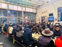 等位区-老光明岗琼甜茶馆