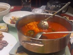 -老铺人家酒店(紫荆名流店)