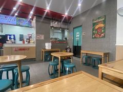-塔斯汀中国汉堡(横岗志健广场店)