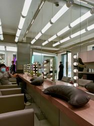 -Z.X HAIR SALON张新美业