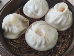 虾肉小笼-老西白点心店
