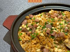 -连鹭海鲜·海肠捞饭·海胆饭(星海店)