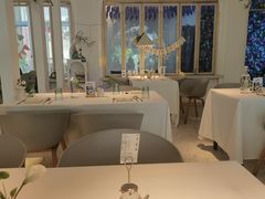 -春树下·树屋花房西餐厅(罍街AS1980店)