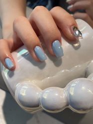 -丽心自助美甲美睫