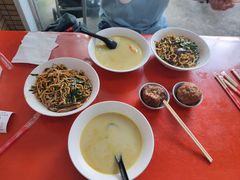 -三百碗宝应长鱼面(板仓街店)