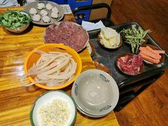 -周幺妹重庆老火锅(银泰城总店)