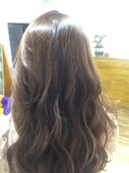 -明洞造型精品烫染