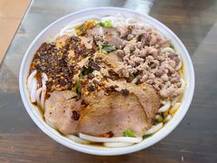 -黄金娣米线(盛邦老店)