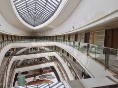 -上海滴水湖皇冠假日酒店