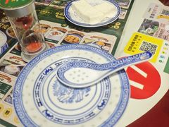 -广信牛奶甜品世家(台东店)