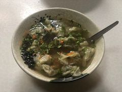 荠菜馄饨-盈盈特色馄饨馆(天台路小区店)