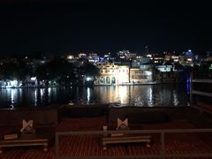 -Lake Shore Hotel & Restaurant