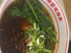 -叶伟胡辣壳面(两路口店)