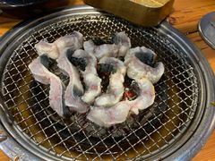 -草家酱蟹炭火烤肉店(珲春南路一店)