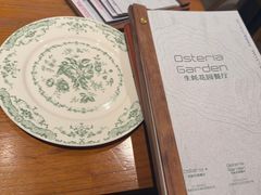 -Osteria Garden 生蚝花园餐厅(原进贤路店)